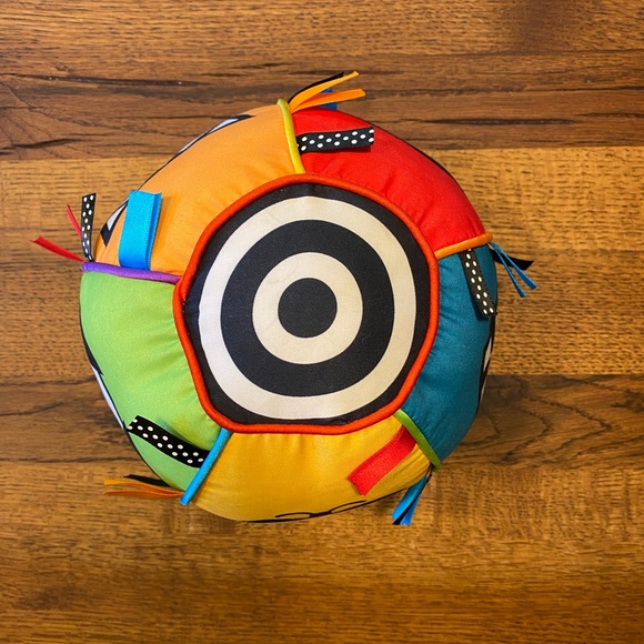 Manhattan Toys chime ball. Excellent, clean. - Picture 6 of 8